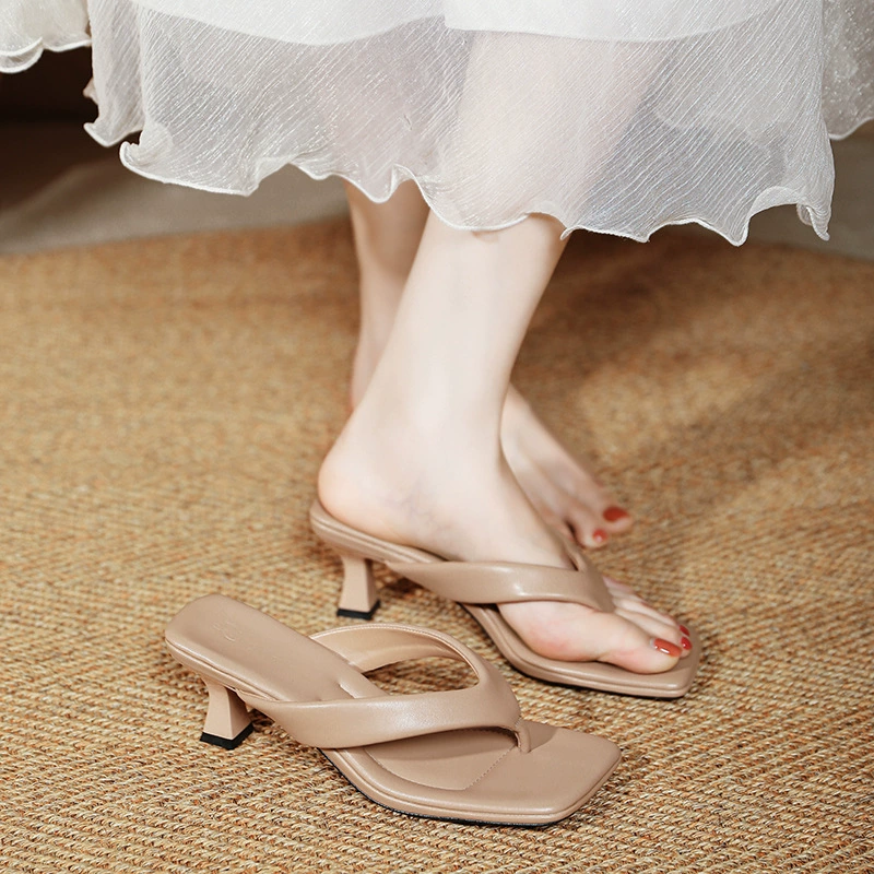 Шлепанцы на высоком каблуке женская летняя мода