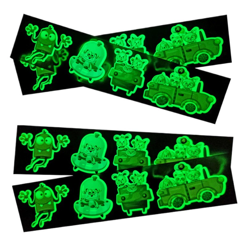 Светящиеся наклейки в стиле аниме, мультяшные лазерные клейкие флуоресцентные стикеры, милые защитные наклейки от подделок, именные стикеры на заказ