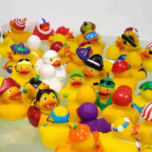 Игрушки из ПВХ: уточка цифры футбол праздники