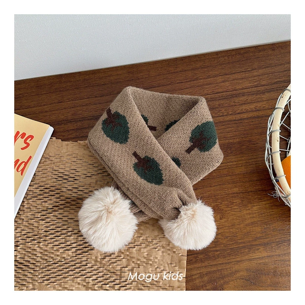 Small tree khaki
