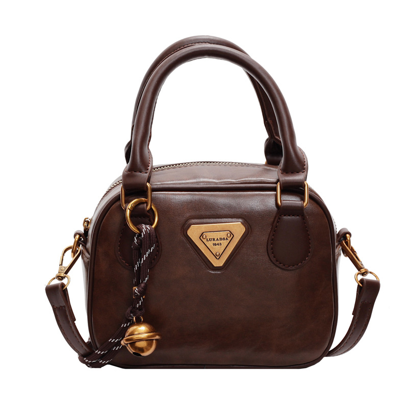 Diseño de nicho transfronterizo retro bolso pequeño para mujeres 2024 nueva moda de otoño y invierno simple bolso de hombro portátil