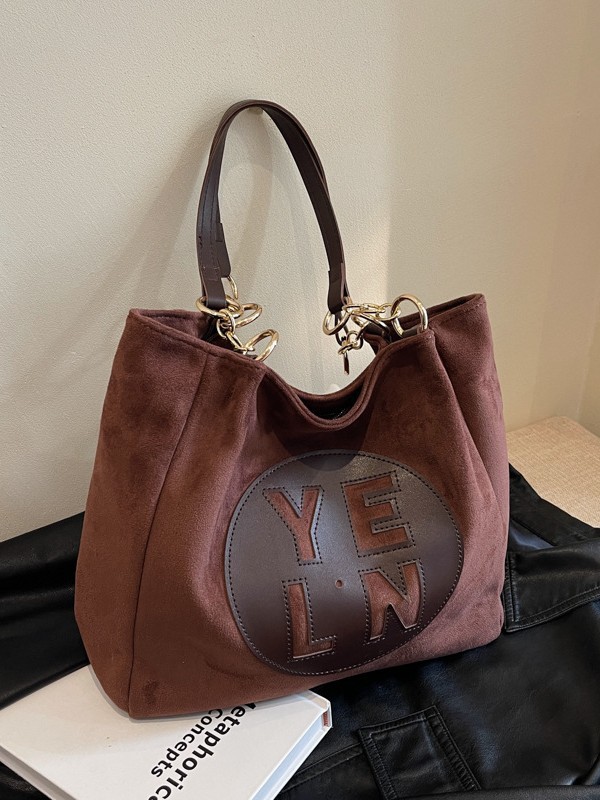 Bolso de gran capacidad para mujeres 2024 nuevo otoño y invierno de moda letras de colisión de color bolso de hombro universal bolso de clase