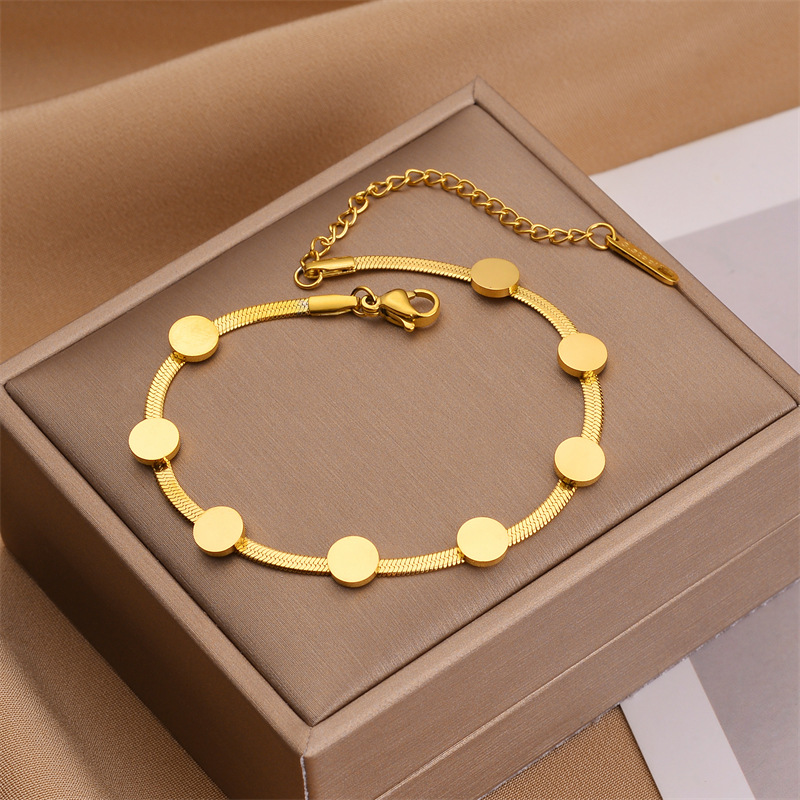 Corea del Sur Dongdaemun moda pulsera de acero de titanio nicho mujer diseño de acero inoxidable sensación de alta calidad joyas de pulsera transfronteriza universal