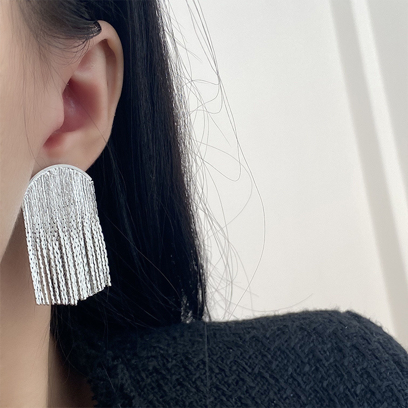 Fashion Solid Color Copper Tassel Plating Drop Earrings 1 Pair