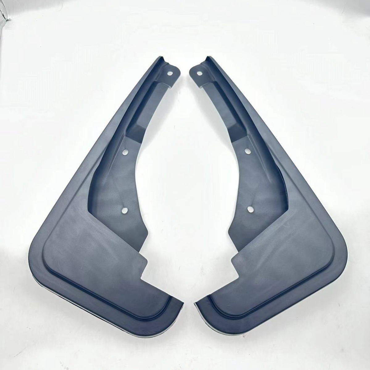 Aplicable Ford Lone Ranger Maverick para automóviles neumáticos para el comercio exterior suministro de ventas transfronterizas un agente