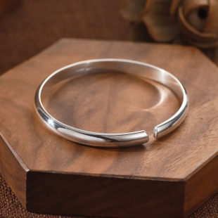 9999���y���CŮ�����_���F���C���s�r�����p���֭h��Ů�ы����Y��