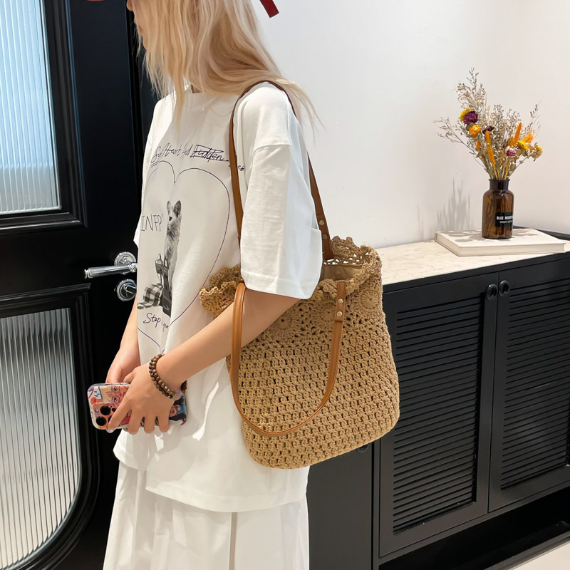 Bolso de vacaciones junto al mar 2025 verano nuevo bolso femenino Mori bolso tejido bolso de hombro de playa de gran capacidad