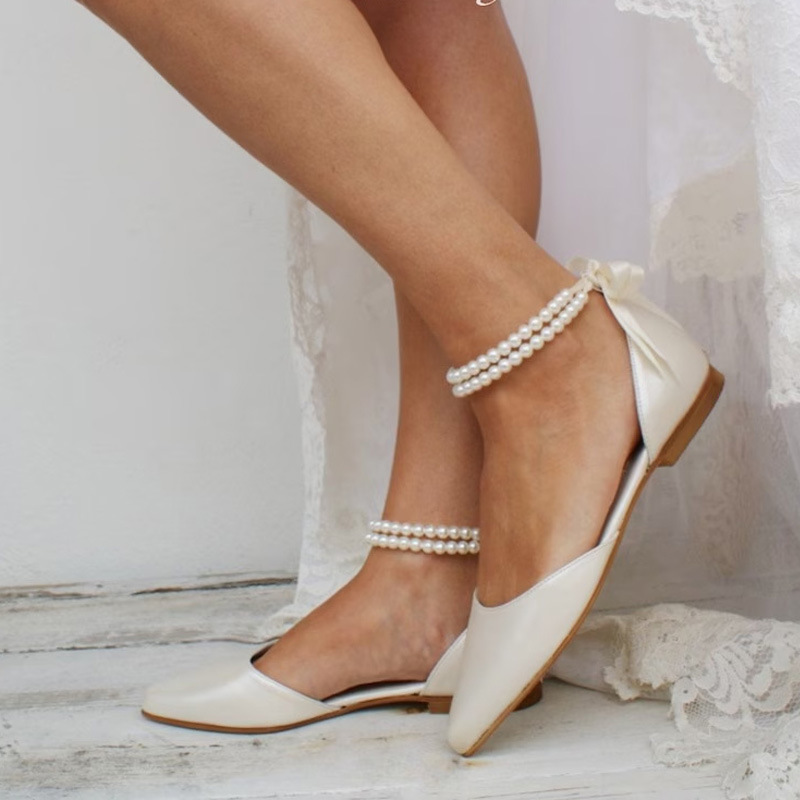Sandalias Caladas de Tacón Bajo con Perlas de PU y Suela de Caucho image 4