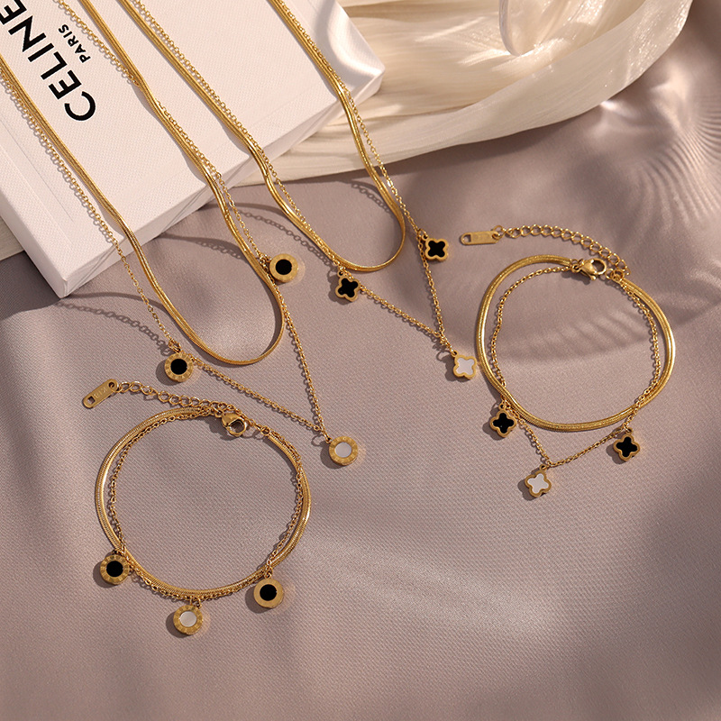 Basic Four Leaf Clover Butterfly Stainless Steel Titanium Steel Plating Pendant Necklace 1 Piece