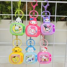 创意三丽鸥迷你亮灯电视钥匙扣装饰小夜灯情侣包包汽车钥匙链挂件