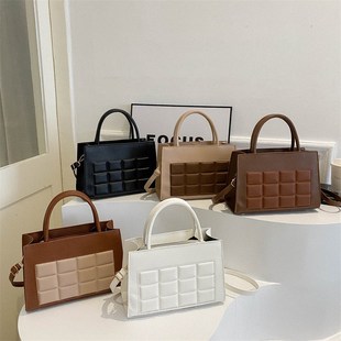 2024 Spring New Casual Personalized Large Capacity Shoulder Bag Retro Trendy Handbag Fashionable Simple Small Square Bag