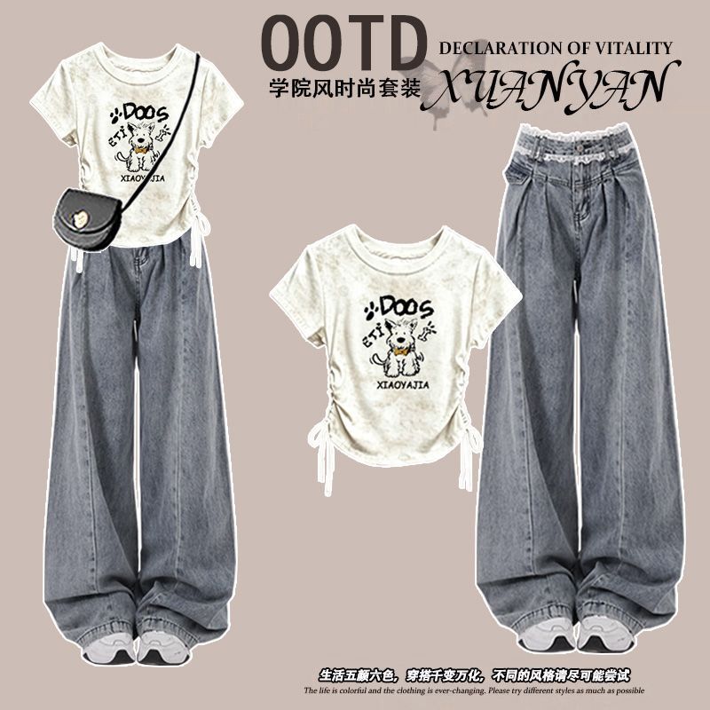 Fashionable Outfit # Design-Inspired Printed Drawstring Versatile Top Paired with Korean-Style Retro Lace Design Jeans. Fashionable Outfit # Design-Inspired Printed Drawstring Versatile Top Paired with Korean-Style Retro Lace Design Jeans.