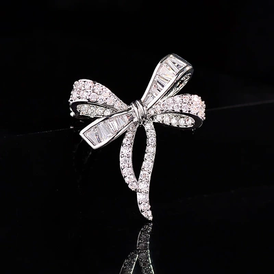 New Bowknot Ribbon Brooch with a Light Luxury and High-End Feel, Featuring Exquisite Craftsmanship and Super Shiny Enamel Design for Women, a Unique Brooch Accessory (Yaxa sancaqları) - silver-xr17130