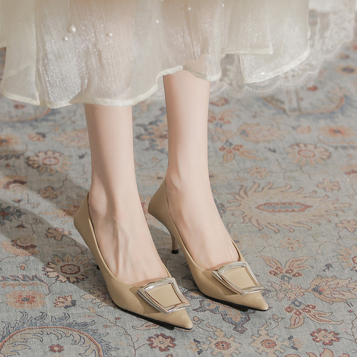 9586-3 European women's shoes  autumn new low-heeled pointed toe shallow metal buckle high-heeled shoes commuting shoes