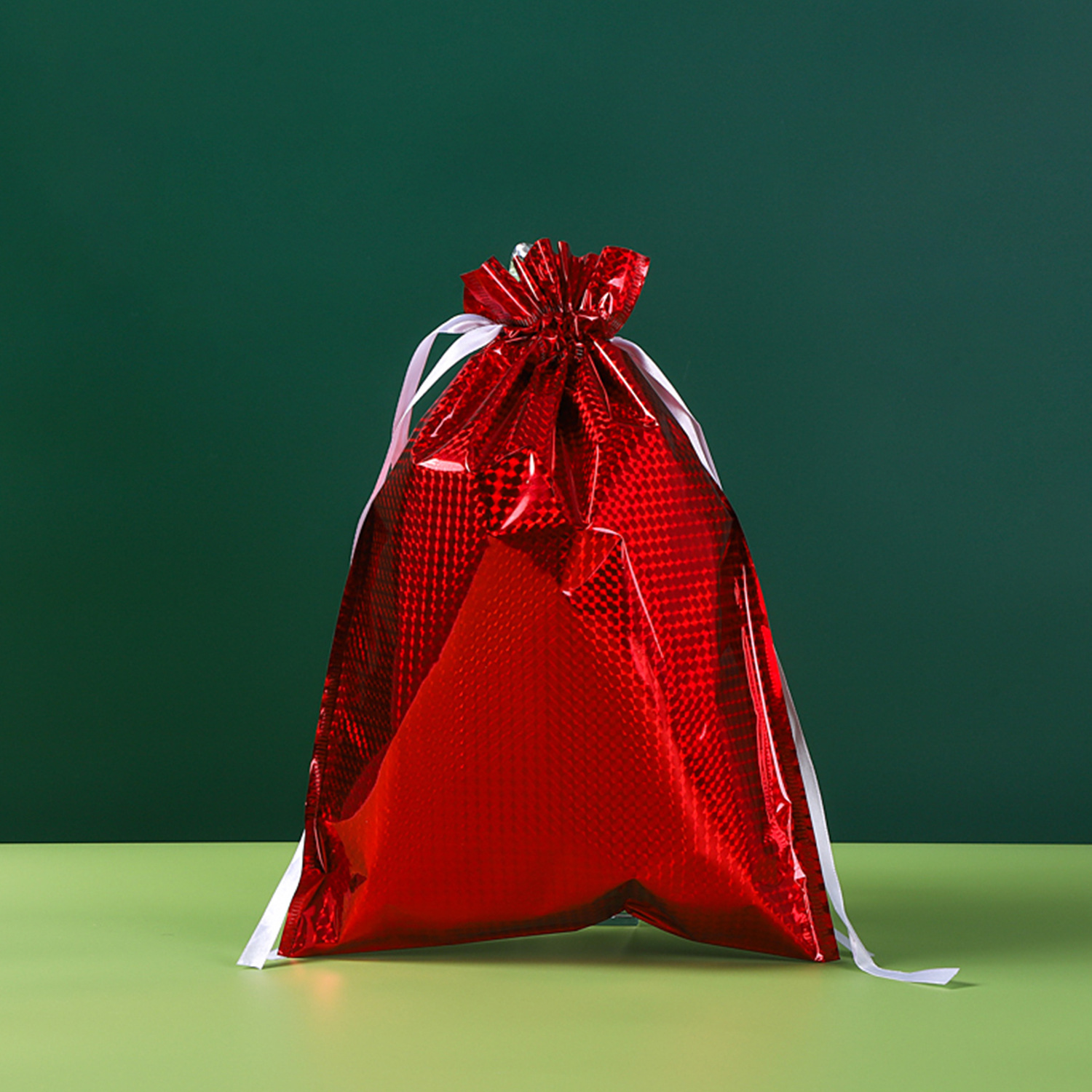 Inventario de cinta de cuerda de dibujo bolsas de dulces de plástico bolsas de regalo frescas bolsas de láser bolsas de regalo Navidad