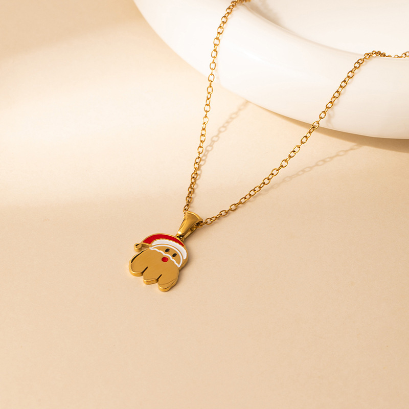 7g Weight 0.03µm Gold Plating Thickness Electroplated Gold Plating Process Golden Plated Plating Material 201 Stainless Steel Pendant Material Pendant Necklace Classification 201 Stainless Steel Chain Material cable chain Chain Type 1 Piece Quantity Holiday, Daily Occasion 201 Stainless Steel Material Santa Claus, Number Pattern Women's Gender Cute Style Plating Craft Fashionable Stainless Steel Christmas Necklace For Women 26 Small Letter Pendants Versatile Minimalist Choker Trendy Accessory 9