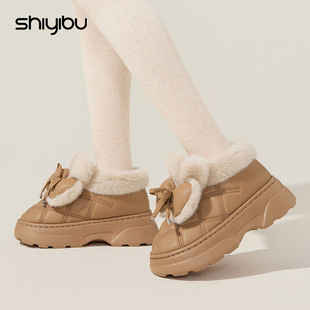 ����Ь����¿��҃ȕr�к����YPU�����ӽq��ˮ��ů��Ь�����⴩