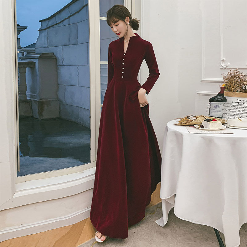 Bride's Toast Dress 2026 New Winter and Autumn Thick Long-Sleeved Velvet Wedding Evening Dress Homecoming Engagement Dress