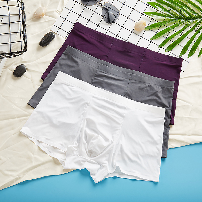 Ropa interior de seda de hielo pantalones planos de secado rápido para hombre ligero transpirable de una pieza sin costuras boxeadores de verano en stock al por mayor