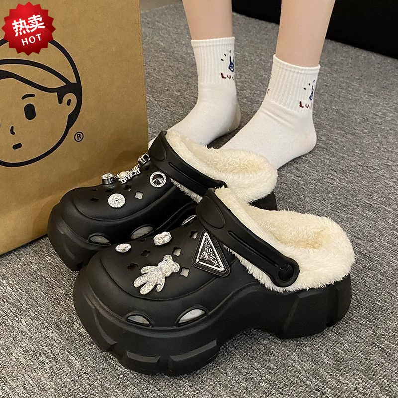 Толстые пещерные туфли плюс бархат леди носить зимой 2023 новый толстое дно увеличивается