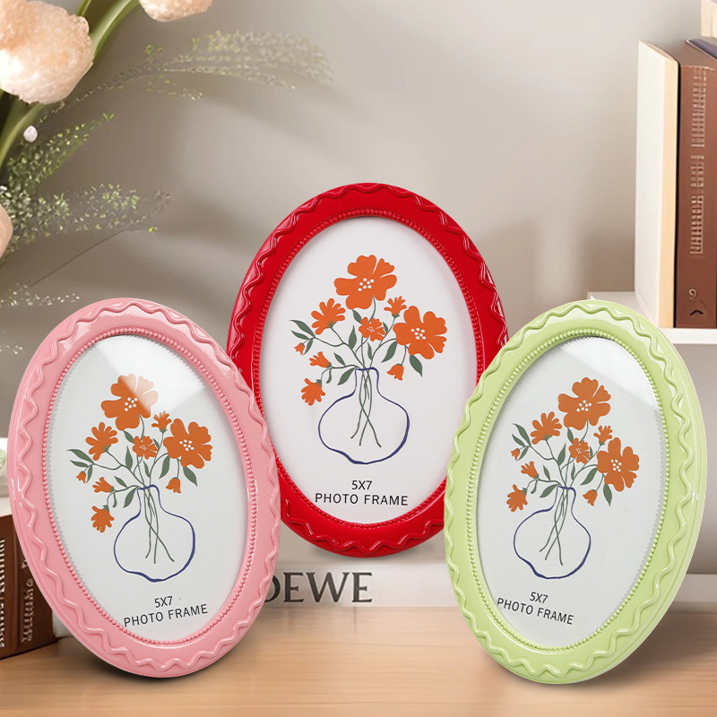 Oval Carved Handmade Resin Photo Frame, Minimalist 5*7inch Design, Can Preserve Family Memories, Hot-Selling for Export, Nordic Style Oval Carved Handmade Resin Photo Frame, Minimalist 5*7inch Design, Can Preserve Family Memories, Hot-Selling for Export, Nordic Style