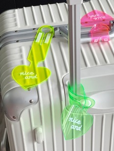 Pvc Fluorescent Heart Luggage Tag Suitcase Tag Boarding Pass Checked Suitcase Anti-Lost Label Identification Tag