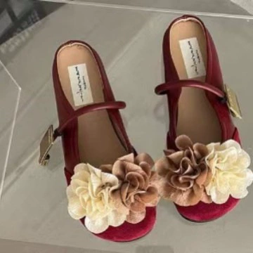 Тапочки Camellia с плоским носком в нежном стиле для женщин, весна-лето 2025, новинка, с мягкой подошвой, легкие, высококачественные, большие размеры