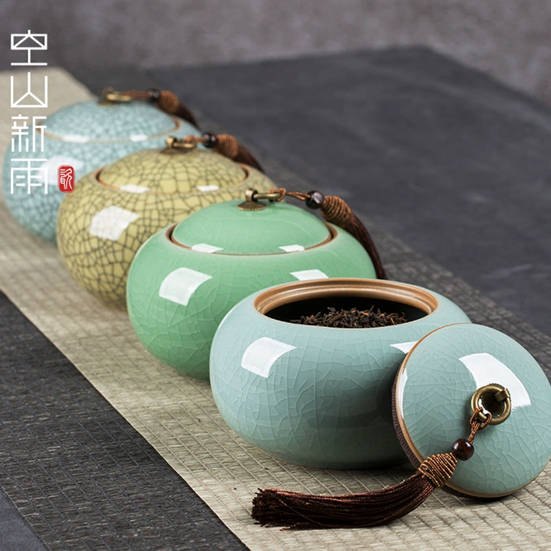 Серебряный или керамический чай? Wait original: " Ceramic tea, storage box". Chinese-ish phrase: