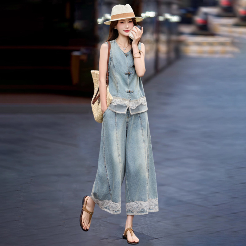 Denim Vest Set for Women, Summer 2026 New Popular Style, Very Attractive Lace Splicing Nine-Point Wide-Leg Pants Two-Piece Set