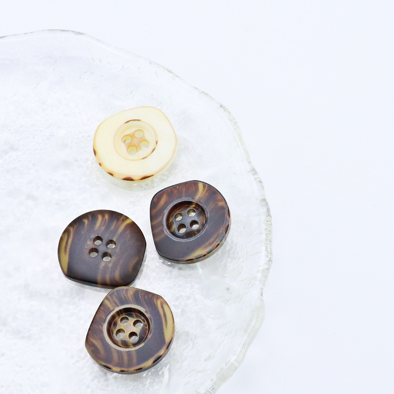 Yashe Yashe Buttons Wabi-Sabi Style Elegant Resin Texture Embellished Buttons Mid-Century Style Outwear Jacket Long Sleeve Buttons Yashe Yashe Buttons Wabi-Sabi Style Elegant Resin Texture Embellished Buttons Mid-Century Style Outwear Jacket Long Sleeve Buttons