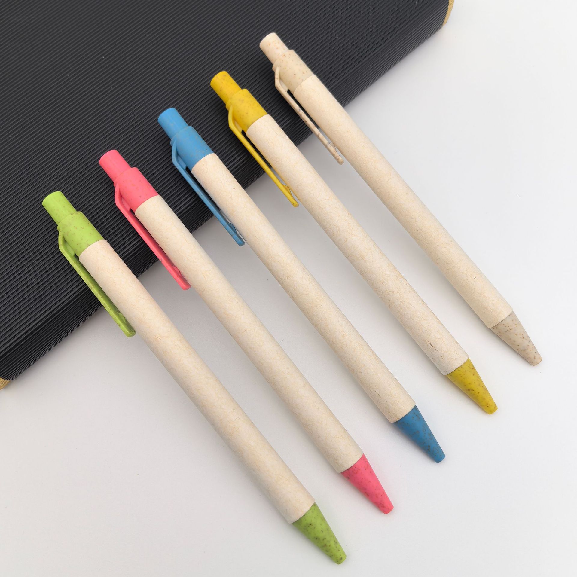 Presione lápiz de tubo de papel kraft reciclaje caja de leche lápiz pequeño bolígrafo ecológico logotipo personalizado lápiz de tubo de papel