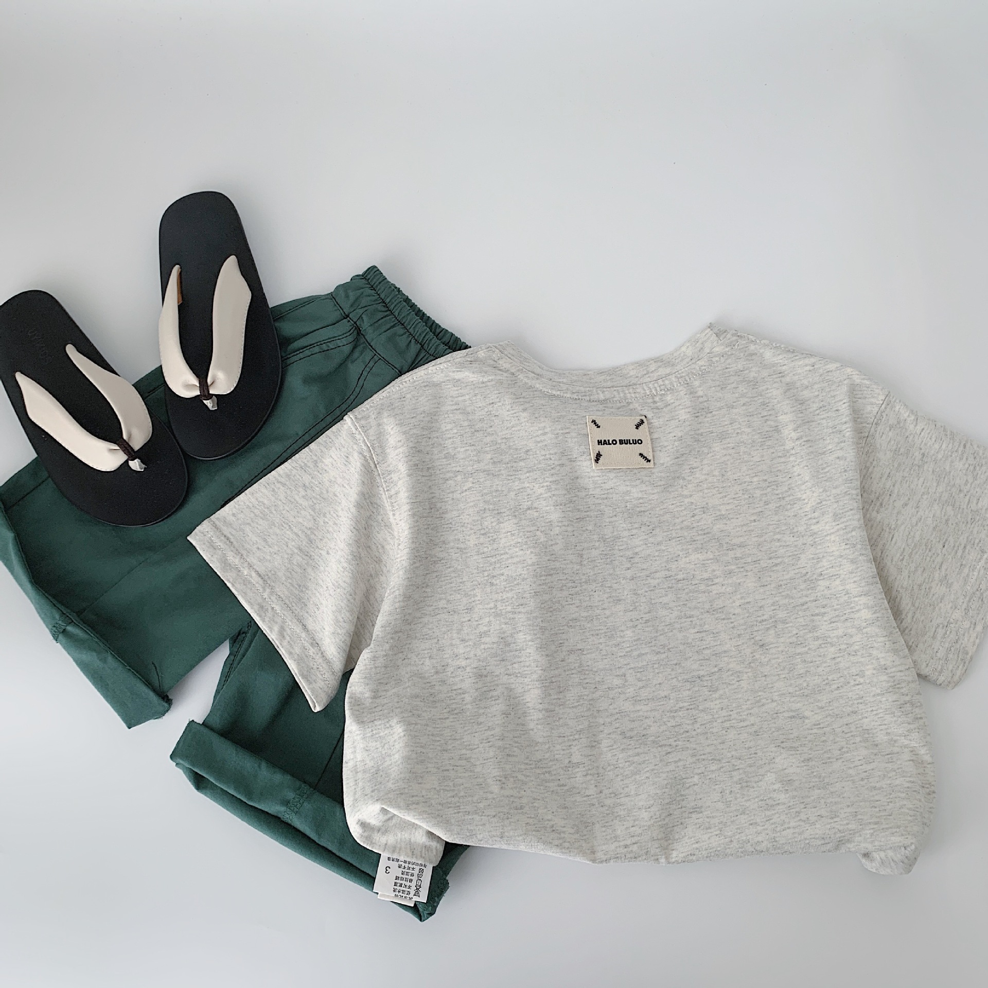 [Precio especial todos los días 9,99 yuanes] Camiseta de manga corta de verano para niños Mai Bao Versión coreana de suéter de dibujos animados para niños y niñas Clase A