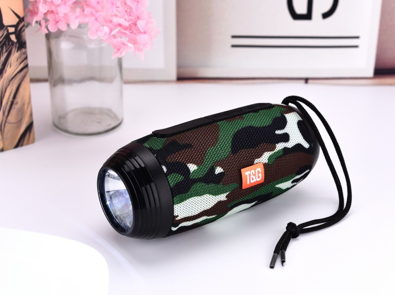 Transfronterizo TG602 altavoz Bluetooth con linterna altavoz inalámbrico portátil al aire libre mini subwoofer