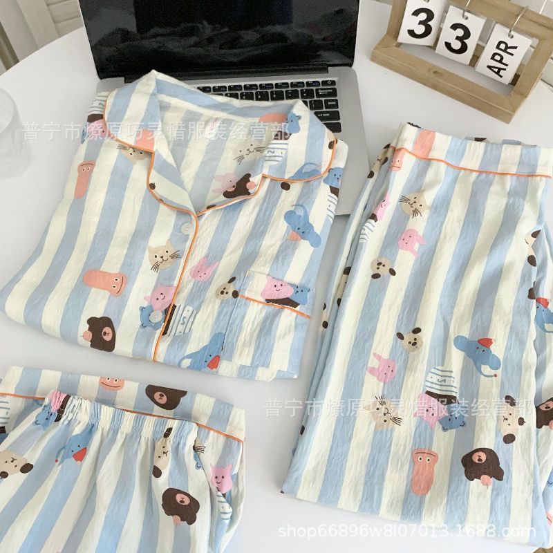 Pajamas de tres piezas de torta de oso para mujeres de verano, pantalones de manga corta, nubes de algodón adorable, viento en 2025 nueva ropa para el hogar