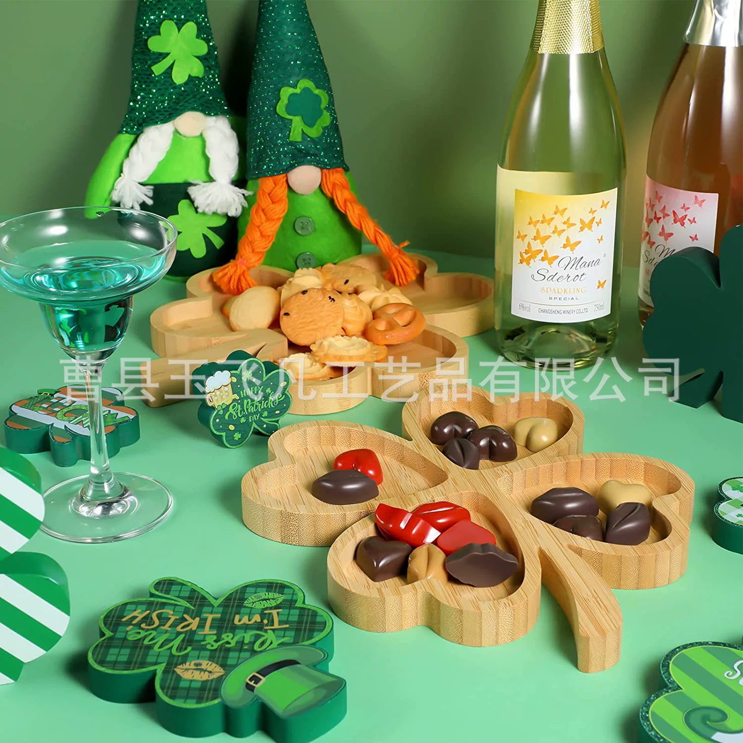 Творческий деревянный четырехлистный поднос для ресторана деревянный с ручкой