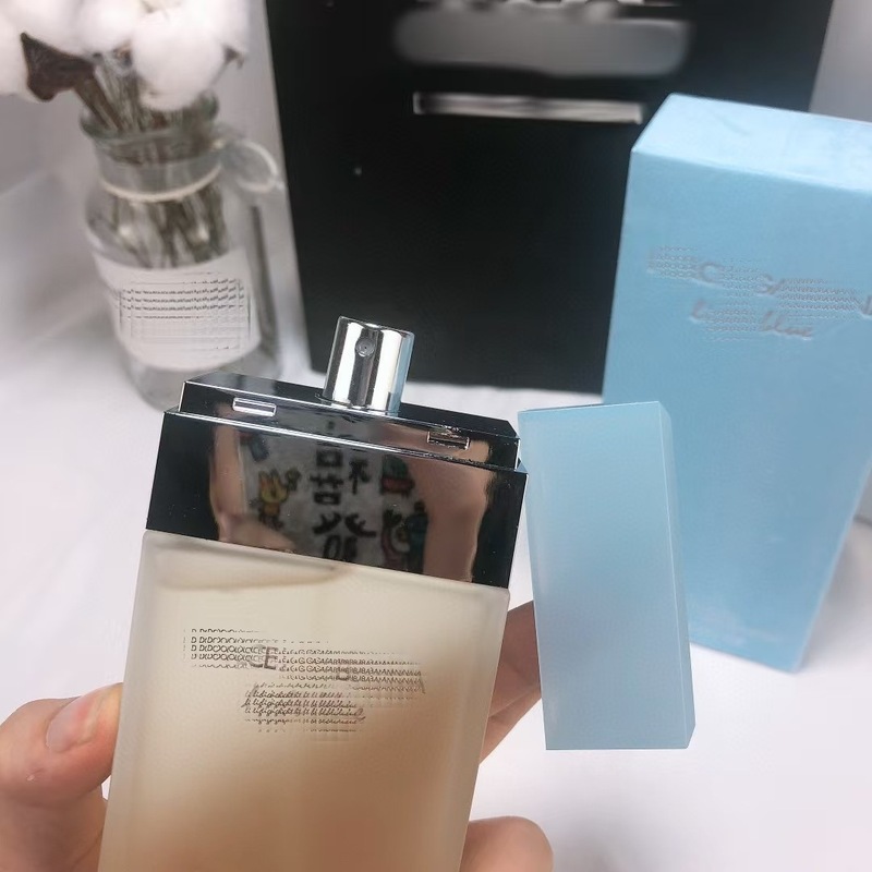 Light Blue Eau De Toilette Spray越南香水批发香水新款浅蓝女士|undefined