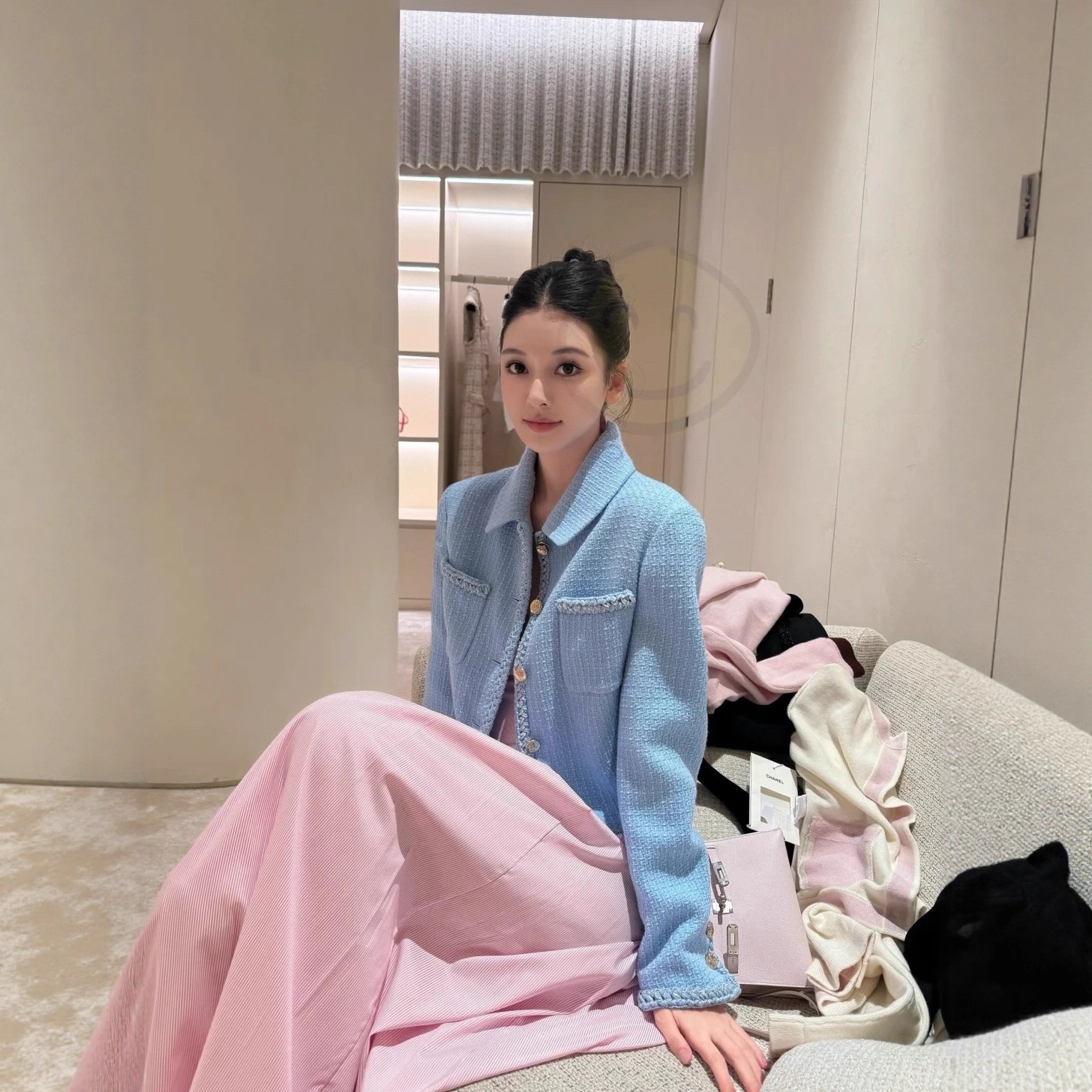 2025 New Autumn and Winter Tweed Short Jacket with Lapel Single-Breasted Ladylike Style Short Top