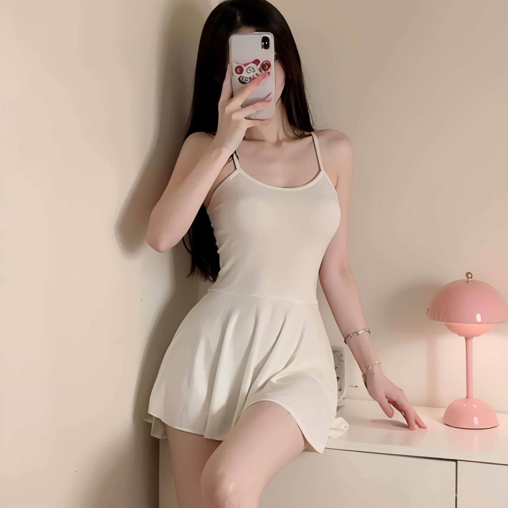 하얀색