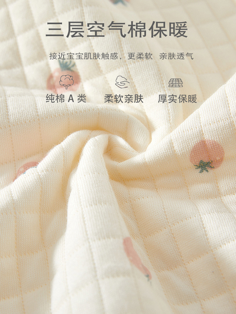 Ropa de bebé recién nacido Ropa de otoño e invierno ropa de abrigo Clase A de algodón puro correa sin hueso mameluco de una pieza para bebés nacidos a principios de marzo