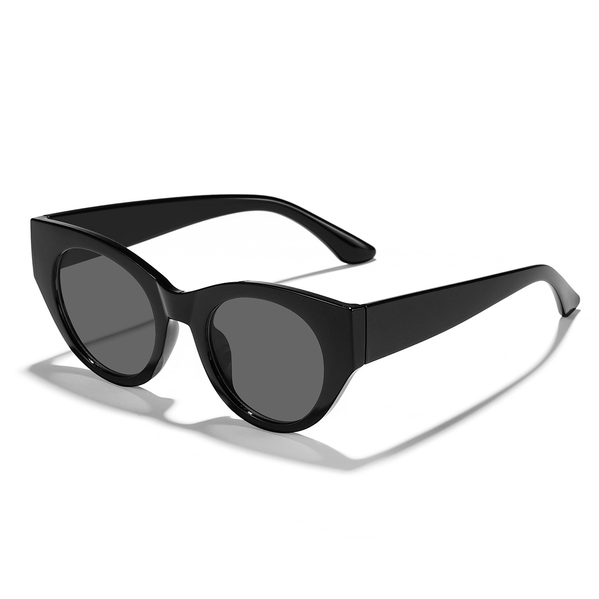 Nuevas gafas de sol con sombra de ojo de gato de marco grande a juego de color transfronterizo 2024 gafas de sol de alta calidad esenciales para hombres y mujeres