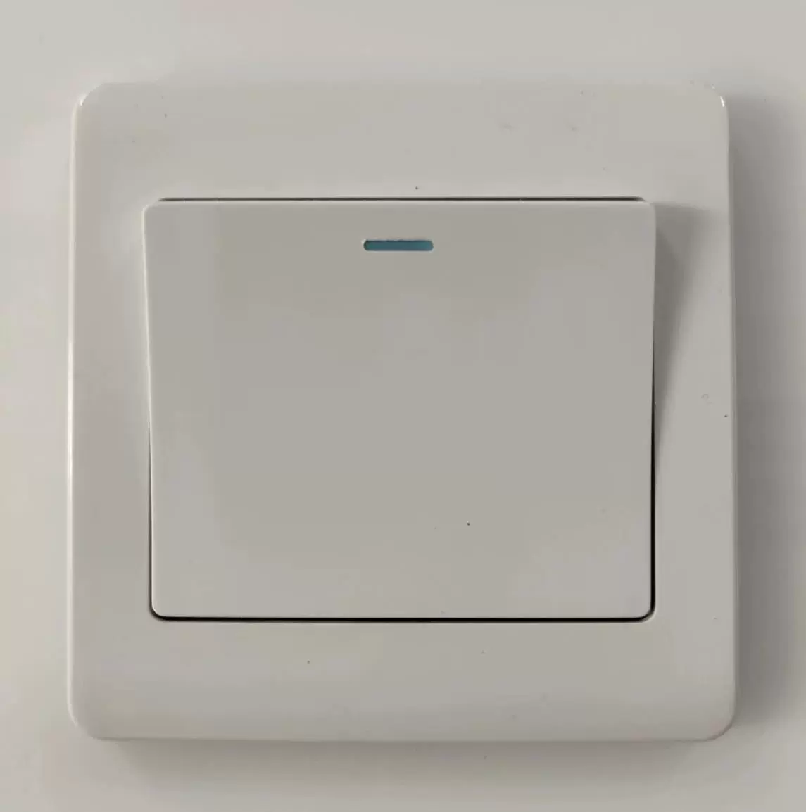 Luoge Wall Ultra-Thin Switch Panel - Lightweight, Multi-Config Electrical Socket Box with Light