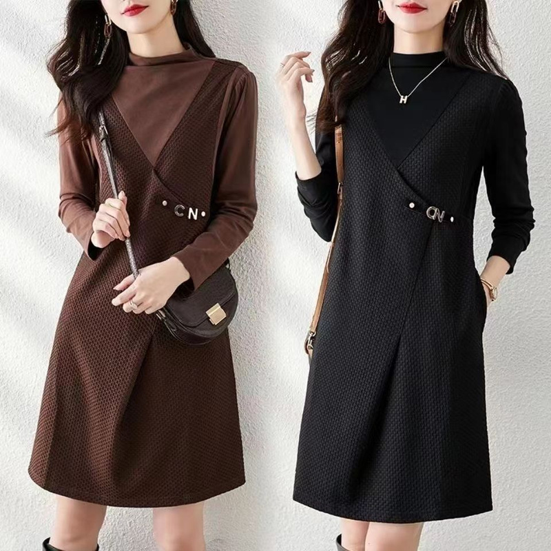 Autumn and Winter Clothing 2022 New Style Small Fragrant Style High-Bottom Bottoming with Coat French Fake Two-Piece Dress for Women