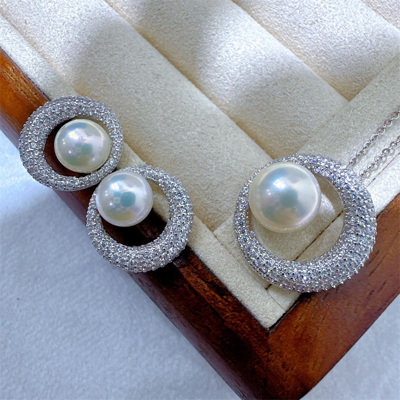 26g Weight Pearl, Zircon Inlay Material Pendant Necklace, Earrings Classification cable chain Chain Type Holiday, Daily Occasion Circle Pattern Women's Gender Inlay Design Casual, Simple Style Style Casual Simple Style Inlay Circle Pearl Zircon Pendant Necklace Earrings 1
