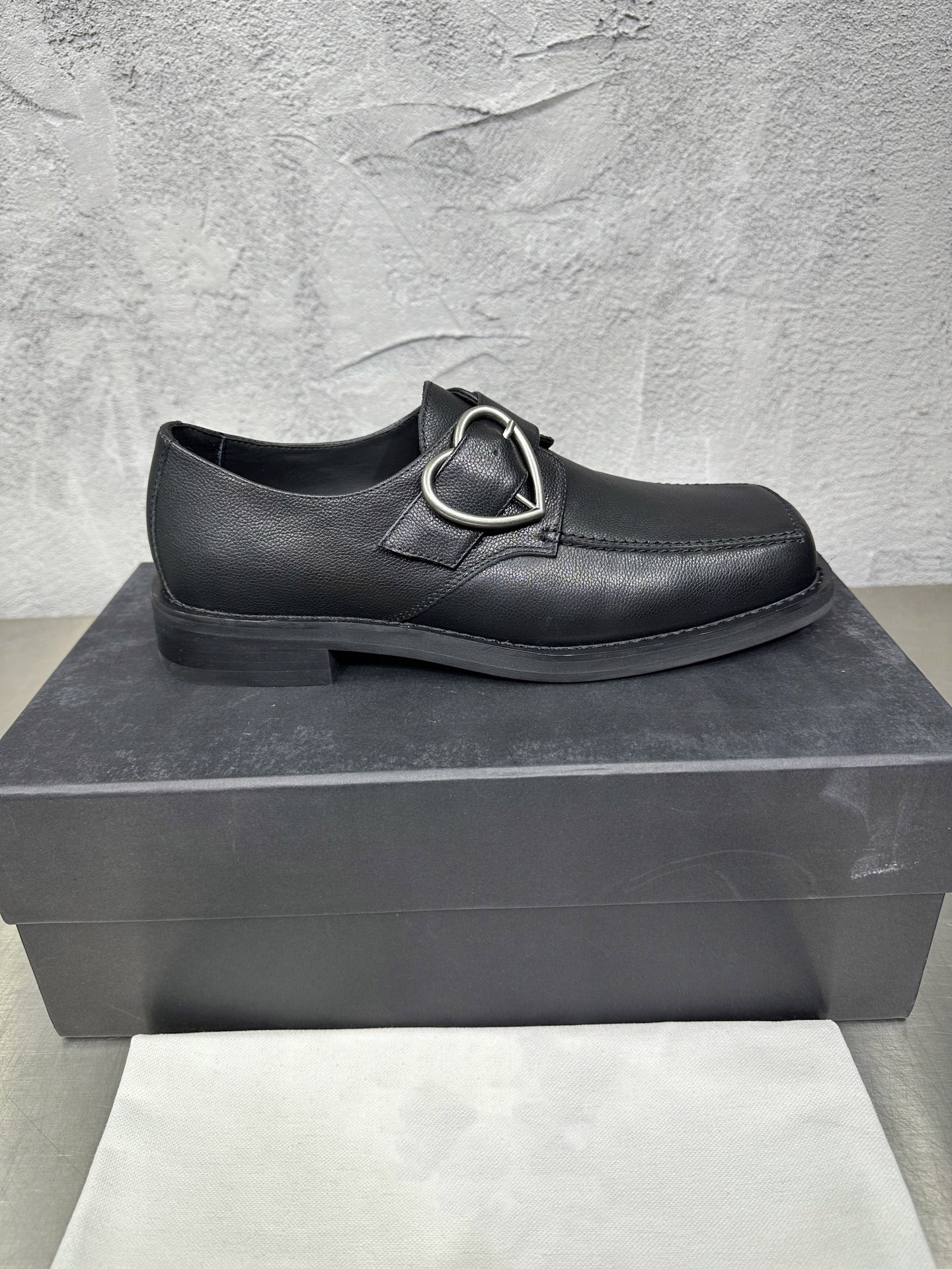 Quality Shoes Fashion Trend Men's Youth Outdoor Toe Black Thick Sole Platform Shoes Large Size Height Increasing Casual Versatile_vogvips.com