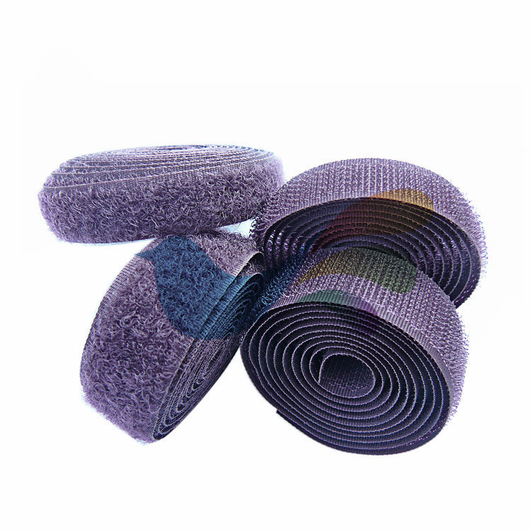 厂家销售1-18cm涤纶魔术贴 粘扣带 黑白色肤色现货 彩色做货