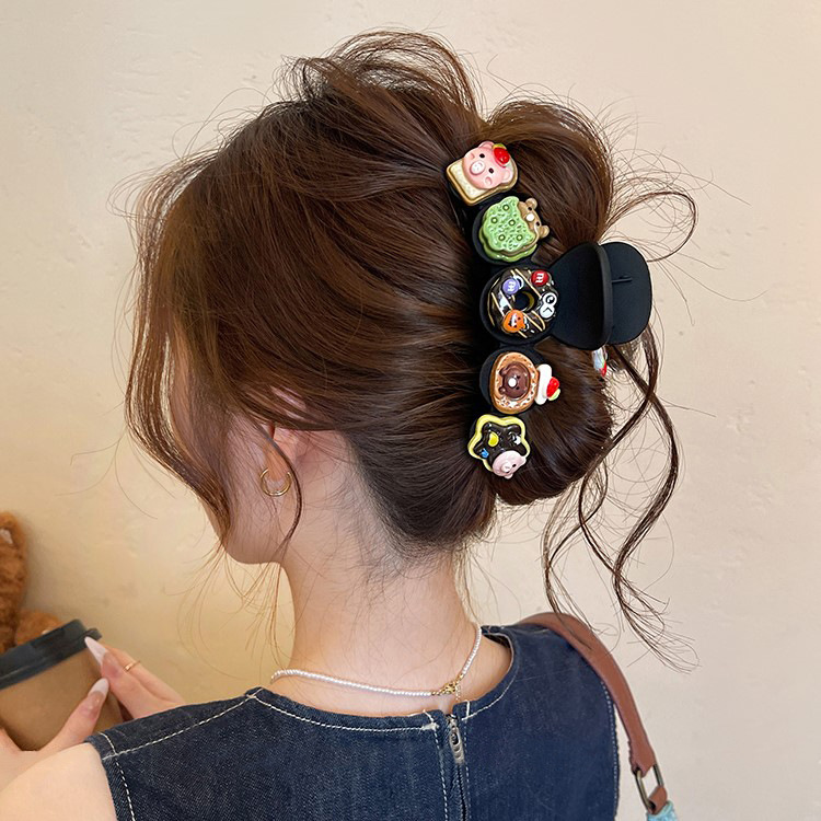 Große Snack-Haarspange aus Keks für Frauen, hochwertige 2025 neue Haiflossen-Haarspange, Hinterkopf-Haarspange Haarzubehör für den Sommer.