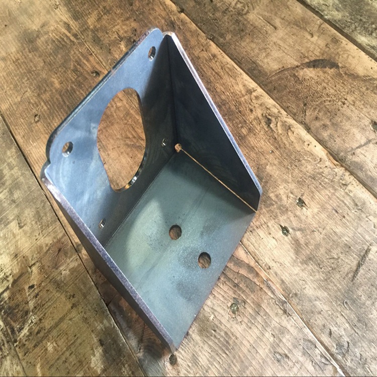 佛山广州Q235厚热轧铁板激光切割冲压加工钣金定制加工厂家