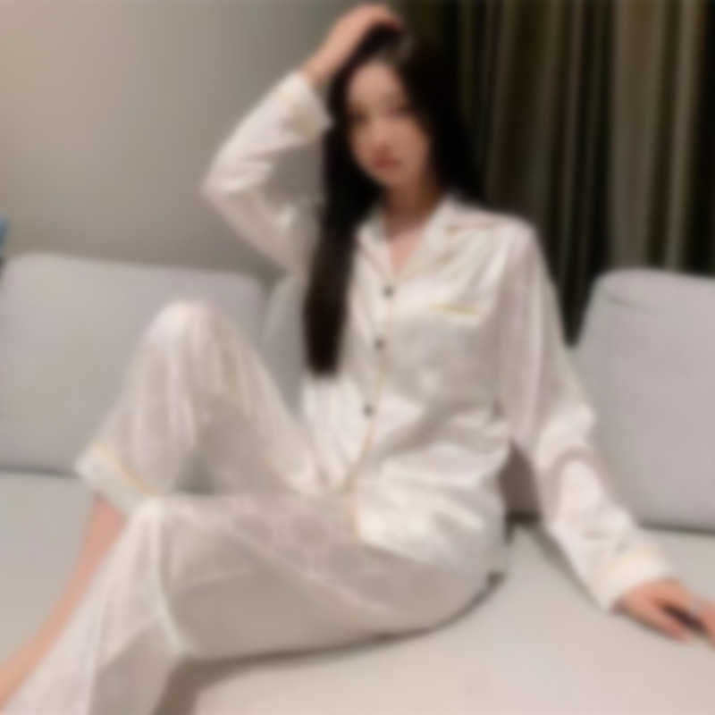 흰색 레터링 [긴팔 긴바지]