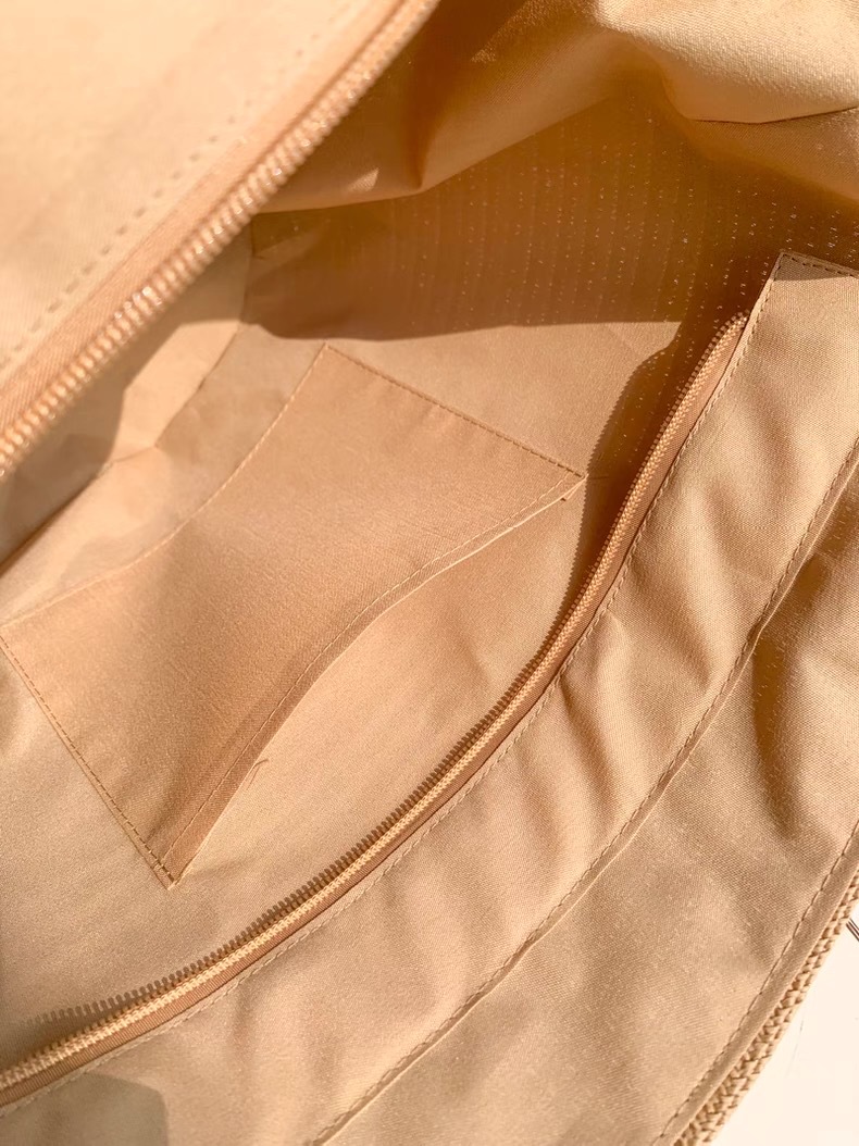 New Summer Striped Single Shoulder Commuting Straw Woven Bag, New Large Capacity Casual And Fashionable Women's Beach Tote Bag_voghion.com