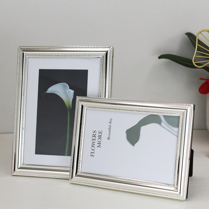 Simple Metal Photo Frame for 6inch Year Old Birthday Display, 78inch Acrylic Family Portrait Wall Hanging Electroplated Picture Frame, Light Luxury Simple Metal Photo Frame for 6inch Year Old Birthday Display, 78inch Acrylic Family Portrait Wall Hanging Electroplated Picture Frame, Light Luxury